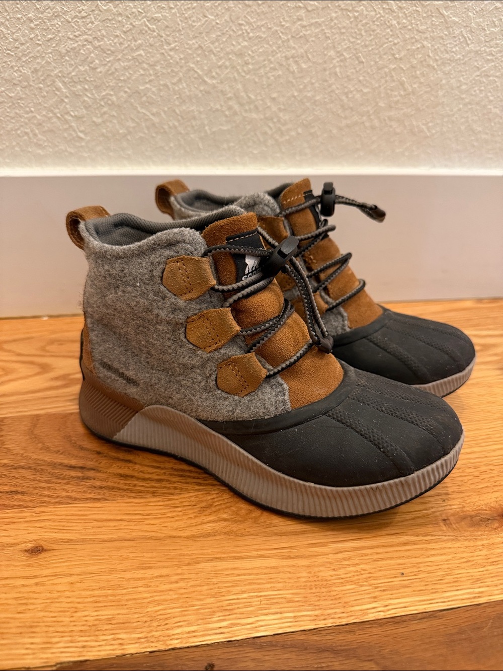 Girls Sorel Out and About Boot